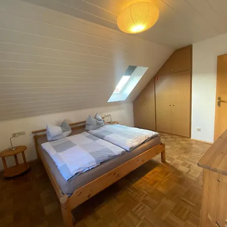 Strandhaus Altglowe - Perfekt Fuer 8 Gaeste! #ferienhausaltglowe #monteurhaus#handwerkerhaus# Glowe