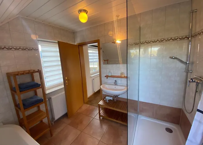 Strandhaus Altglowe - Perfekt Fuer 8 Gaeste! #ferienhausaltglowe #monteurhaus#handwerkerhaus# גלווה