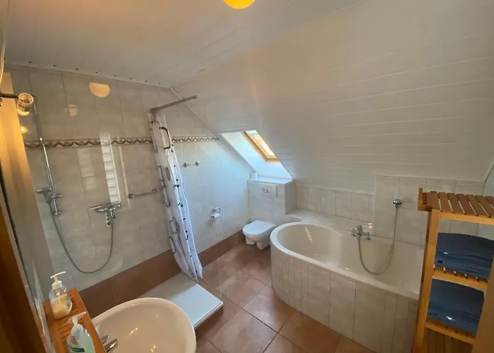 בית נופש Strandhaus Altglowe - Perfekt Fuer 8 Gaeste! #ferienhausaltglowe #monteurhaus#handwerkerhaus# גלווה