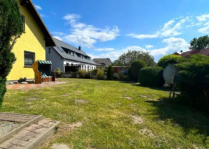 Strandhaus Altglowe - Perfekt Fuer 8 Gaeste! #ferienhausaltglowe #monteurhaus#handwerkerhaus# בית נופש גלווה