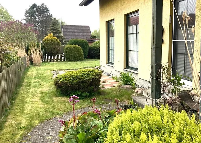 Strandhaus Altglowe - Perfekt Fuer 8 Gaeste! #ferienhausaltglowe #monteurhaus#handwerkerhaus# גלווה